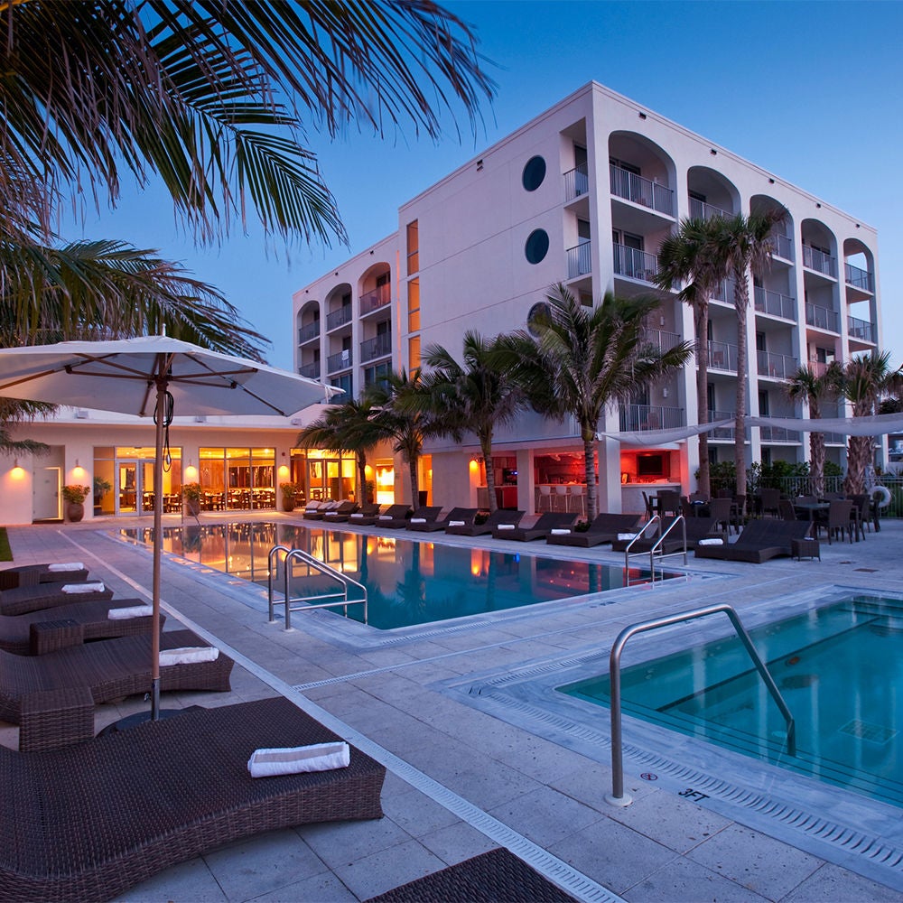 Éclairage à DEL pour les établissements hôteliers et les restaurants